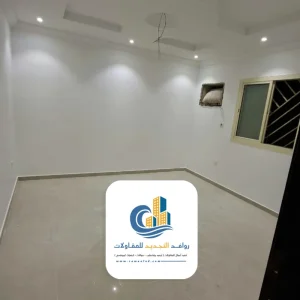 صبغ غرفة نوم رمادي بجدة